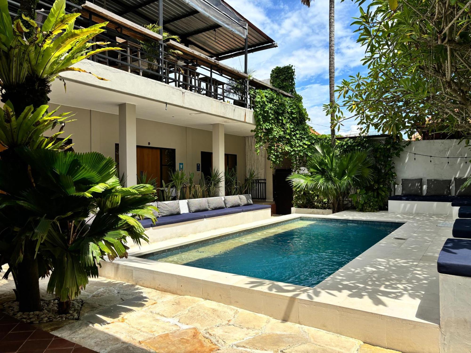 Lay Day Hostel Canggu Exterior photo