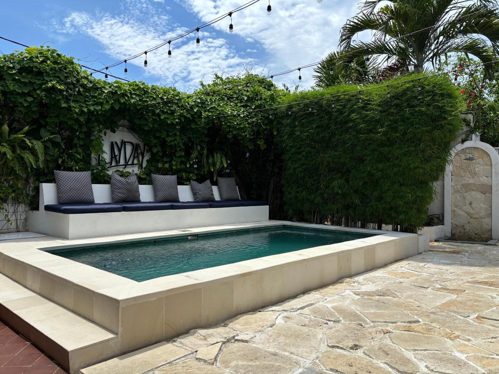Lay Day Hostel Canggu Exterior photo